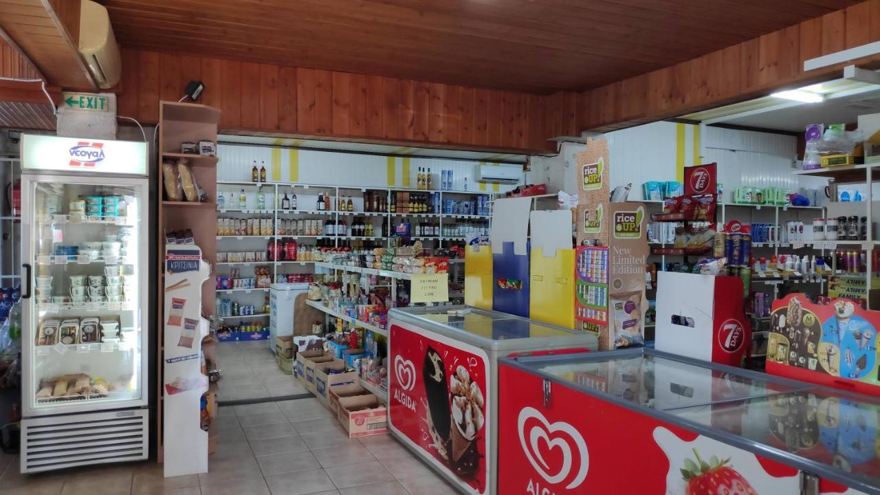 Camping Mitikas And Bungalows Plaka Litochorou Bagian luar foto